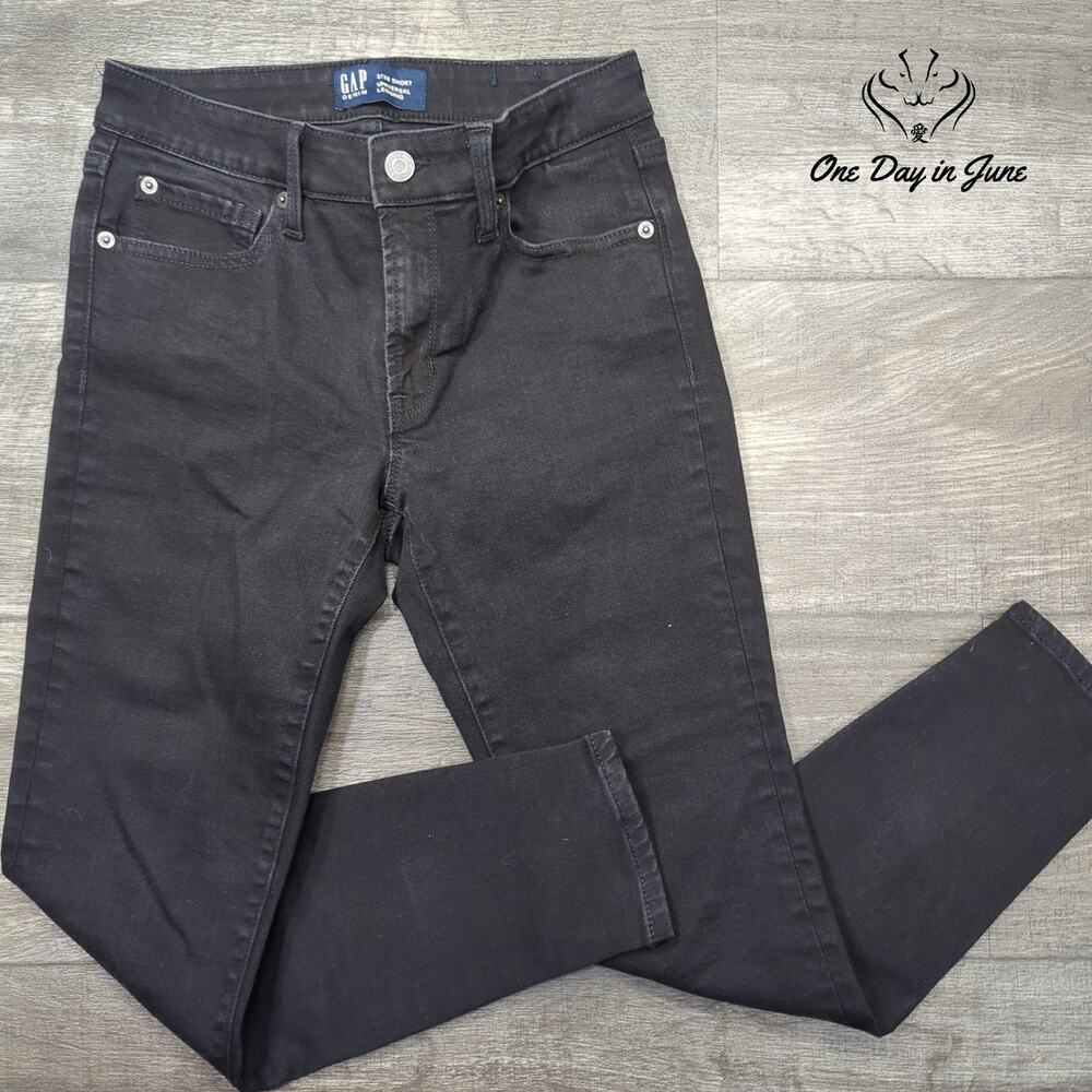 Gap Universal Legging Jeans Size 2 Short